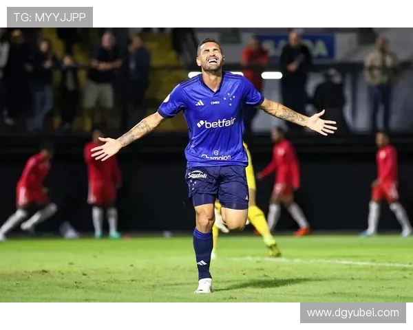 鲁费独中三元显锋芒 飓风强势压制孤星上演豪取胜利